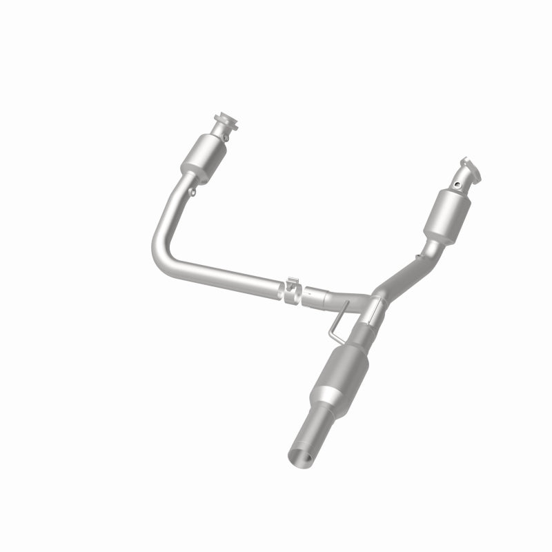 Magnaflow Direct Fit Converter for 2001–2002 Dodge Ram 2500 5.9L - OneFastShop