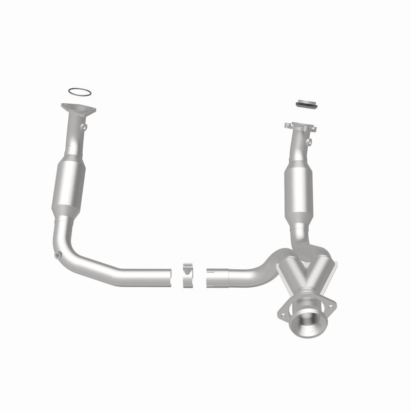MagnaFlow Conv DF 2007-2008 Cadillac Escalade 6.2L Easy Install