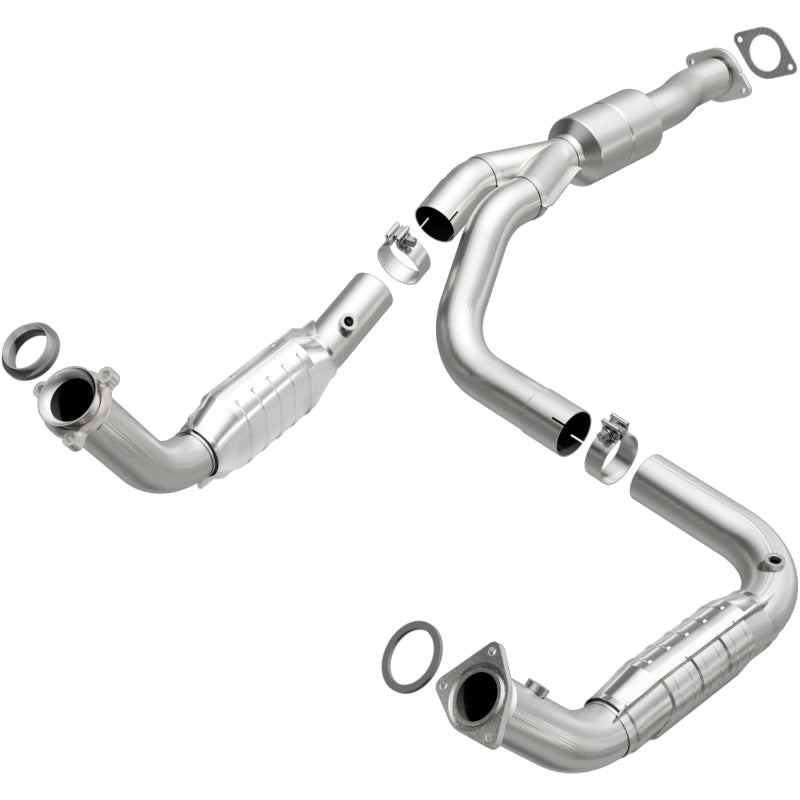 Magnaflow Direct-Fit Catalytic Converter for 2011-2012 Chevrolet Express 2500 6.0L Underbody - OneFastShop