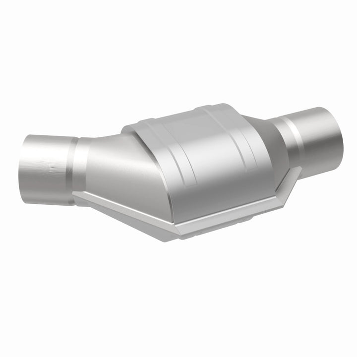 MagnaFlow Conv Universal 2.25 Angled Inlet - Wide Vehicle Compatibility