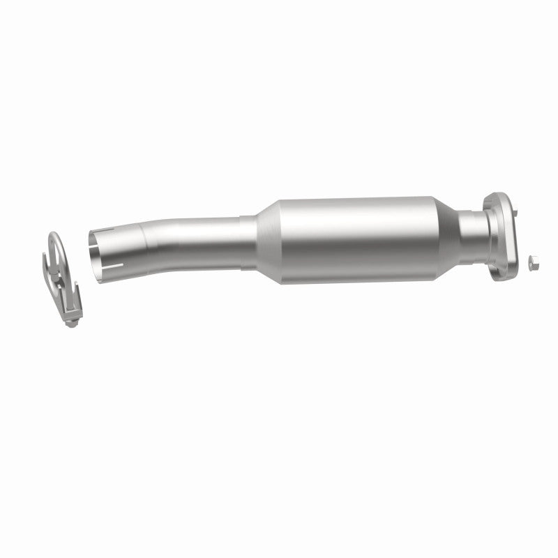 Magnaflow Direct Fit Catalytic Converter for 04-06 Toyota Sienna 3.3L, CARB Compliant, Easy Installation - OneFastShop