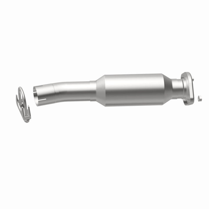Magnaflow Direct Fit Catalytic Converter for 04-06 Toyota Sienna 3.3L, CARB Compliant, Easy Installation - OneFastShop
