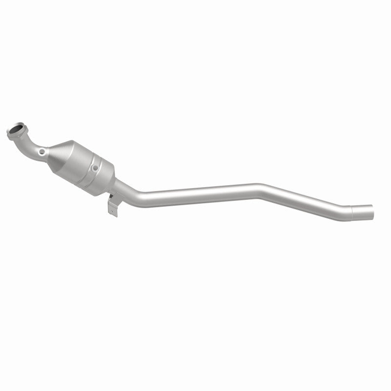Magnaflow Conv DF 2006-2011 R350 Underbody Easy Install