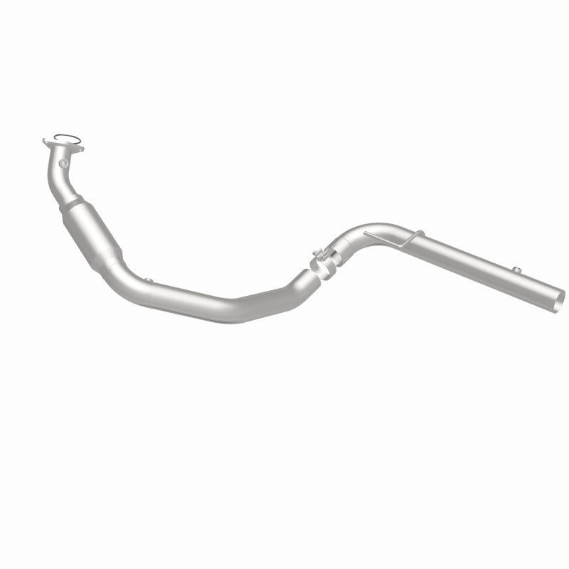 Magnaflow Direct Fit Catalytic Converter for 07-09 Chevrolet Express 2500 4.8L, CARB Compliant Installation, Gaskets Included - OneFastShop