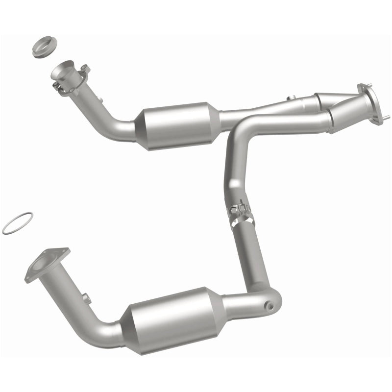 MagnaFlow Conv Direct Fit OEM 2005 GMC/Silverado Underbody Easy Install