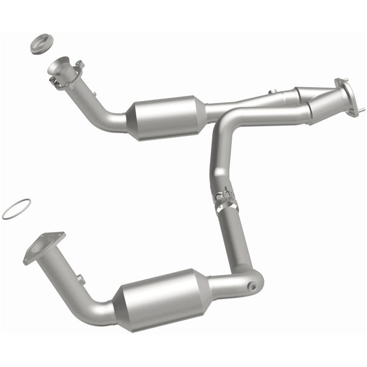 MagnaFlow Conv Direct Fit OEM 2005 GMC/Silverado Underbody Easy Install