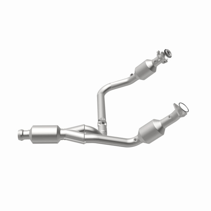 Magnaflow 14-15 Silverado 1500 Catalytic Converter Easy Install