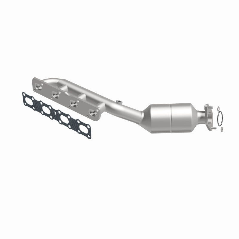 MagnaFlow Direct-Fit Stainless Steel Catalytic Converter 5.6L V8 - 04-06 Nissan Titan - OneFastShop