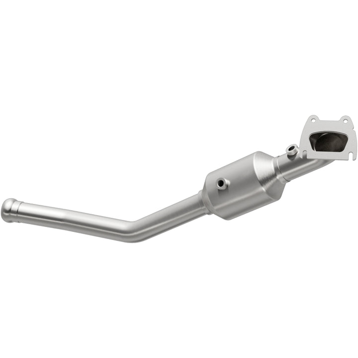Magnaflow Direct-Fit Catalytic Converter for 13-15 Dodge Durango V6 3.6L EPA Compliant OEM Grade - OneFastShop