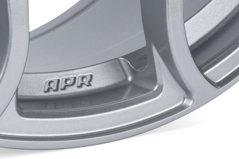 APR A01 Flow Formed Wheel 20x9.0 - 5x112 ET42 Hyper Silver, view 9