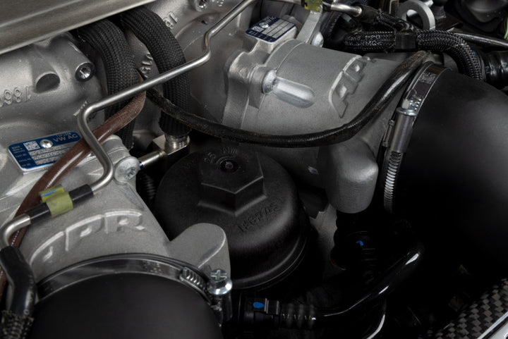 APR Carbon Fiber Intake System - Audi RS6 Avant / RS7 Sportback (C8) 4.0T 2021-2026, view 4
