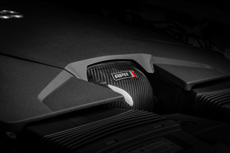 APR Carbon Fiber Intake System - Audi Q7 / Q8 / Porsche Cayenne 3.0T 2019-2026, view 5