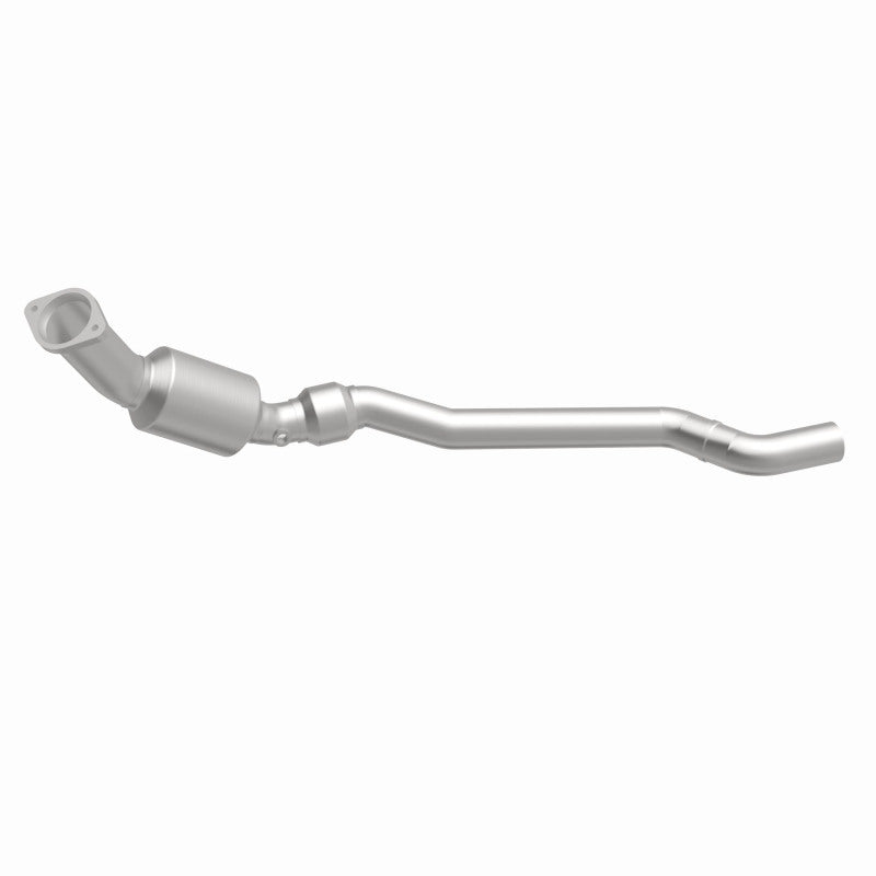 MagnaFlow Direct-Fit Catalytic Converter for 06-14 Chrysler 300 5.7L