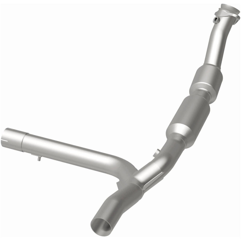 MagnaFlow CARB-Grade Direct-Fit Catalytic Converter - Ford F-150 2002-2003 5.4L - Passenger Side