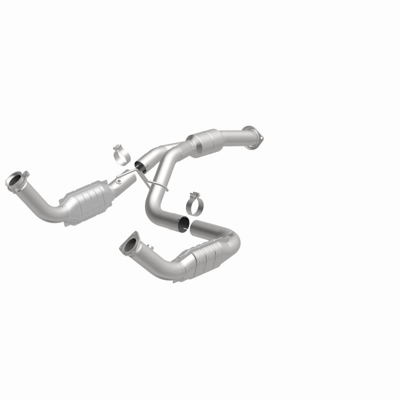 Magnaflow Conv DF 11-13 Chev Silverado 2500 HD/3500 HD 6.0L Catalytic Converter - OEM Grade