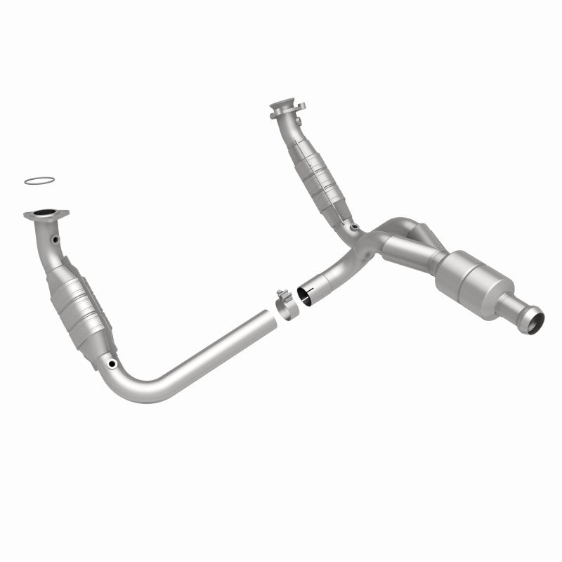 MagnaFlow Direct-Fit Catalytic Converter GMC Sierra 1500 V6 - Easy Install