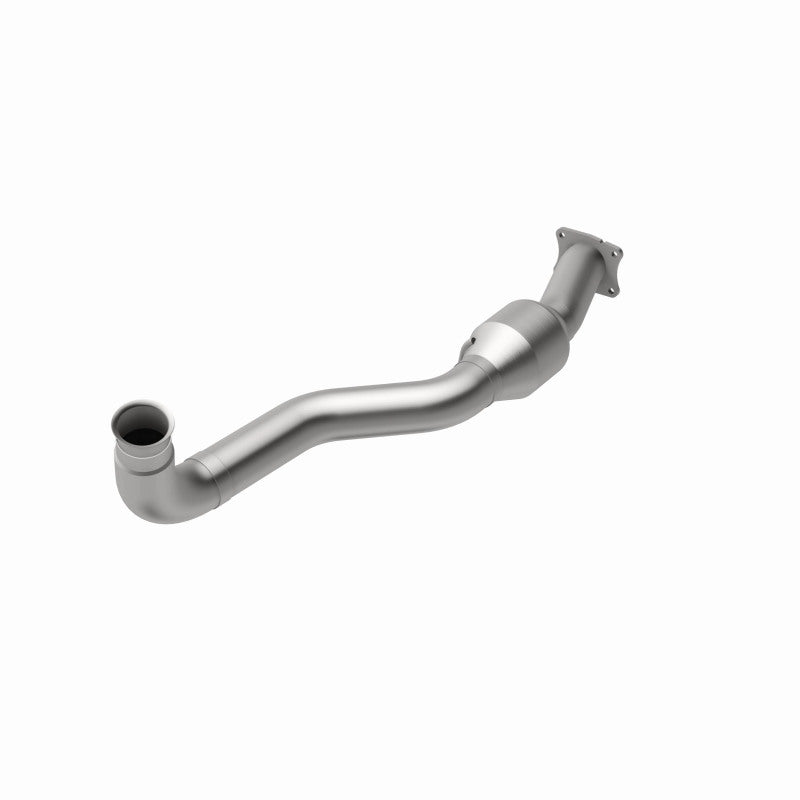 MagnaFlow Catalytic Converter for 01-05 GM Silv/Sierra 6.6L - Federal/EPA Compliant