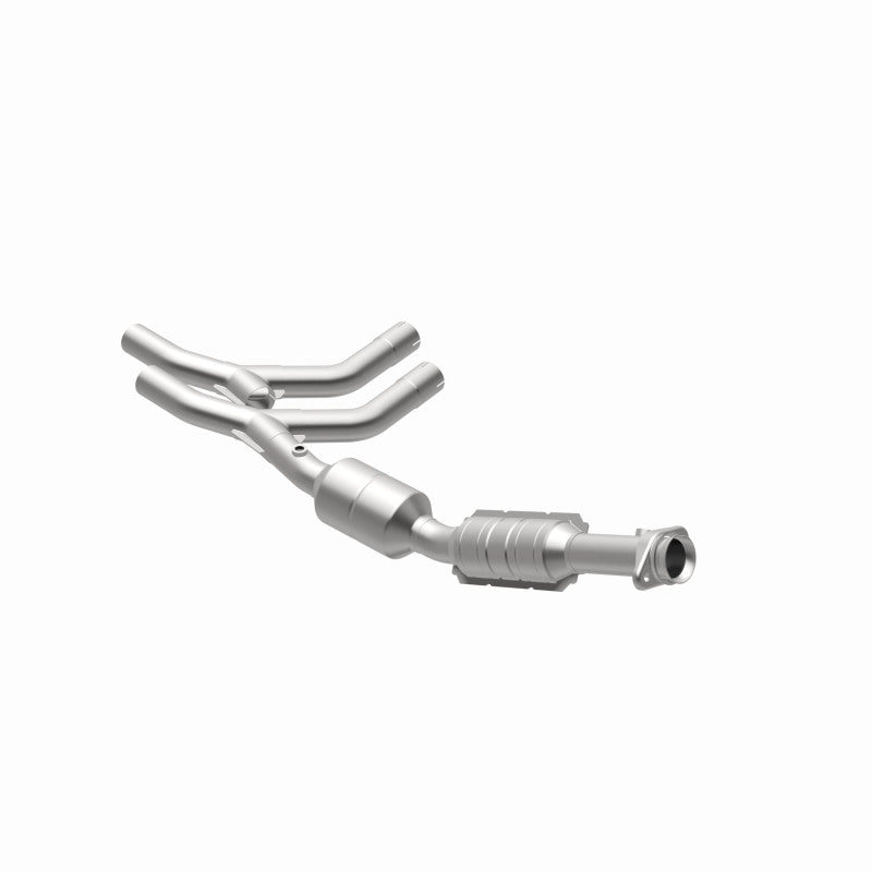 MagnaFlow Conv DF 05-07 Ford E150 4.6L Passenger Side In Stock