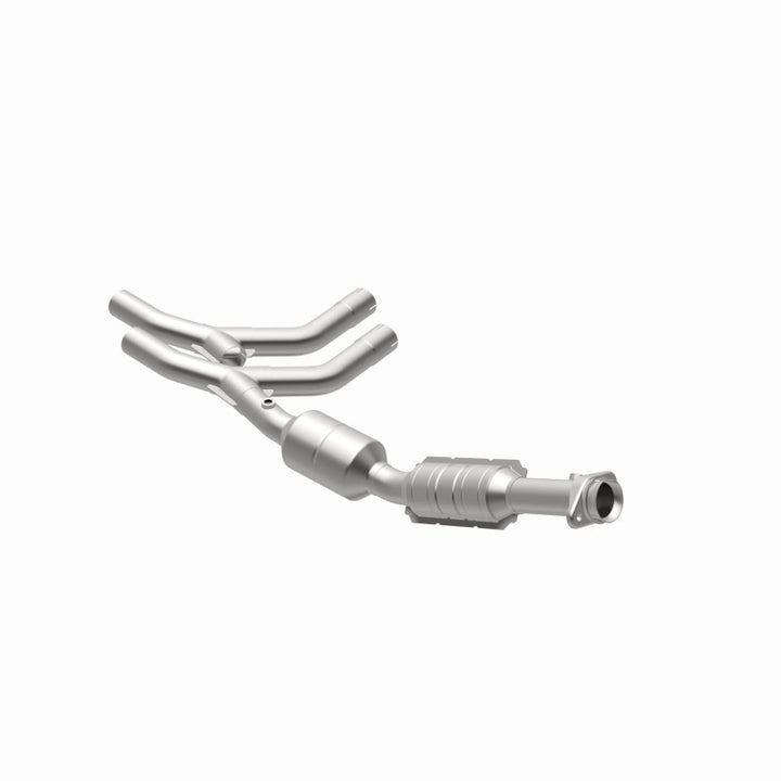 MagnaFlow Conv DF 05-07 Ford E150 4.6L Passenger Side In Stock