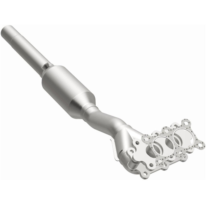 Magnaflow Catalytic Converter DirectFit 98-01 VW Beetle 2.0L - OneFastShop