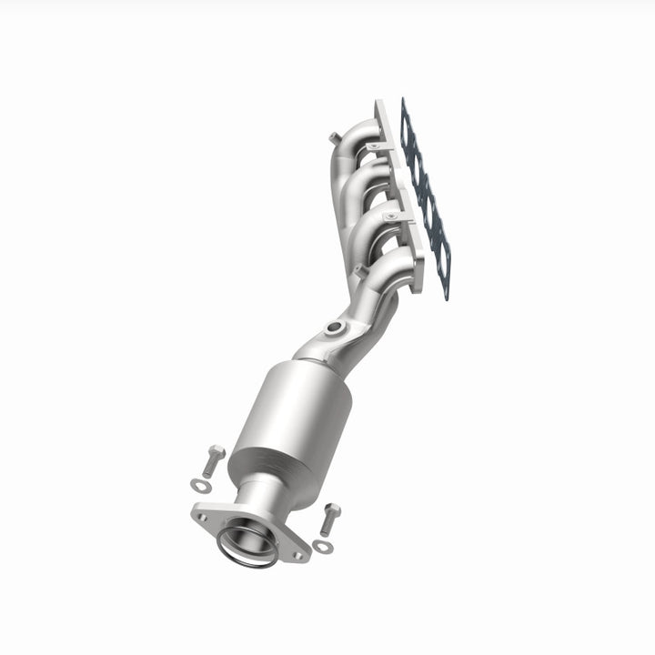 Magnaflow Direct Fit Catalytic Converter 05-06 Nissan Titan 5.6L - OneFastShop