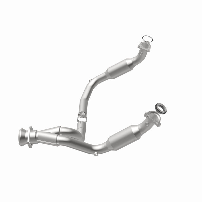 MagnaFlow Conv DF 2007-2008 Cadillac Escalade 6.2L Easy Install