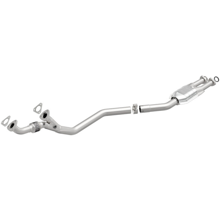 Magnaflow Conv Direct-Fit Catalytic Converter 69.75X6.5X4 1.75/1.75 Fits 1981-1984 BMW 633CSi 1983-1984 BMW 533i - OneFastShop