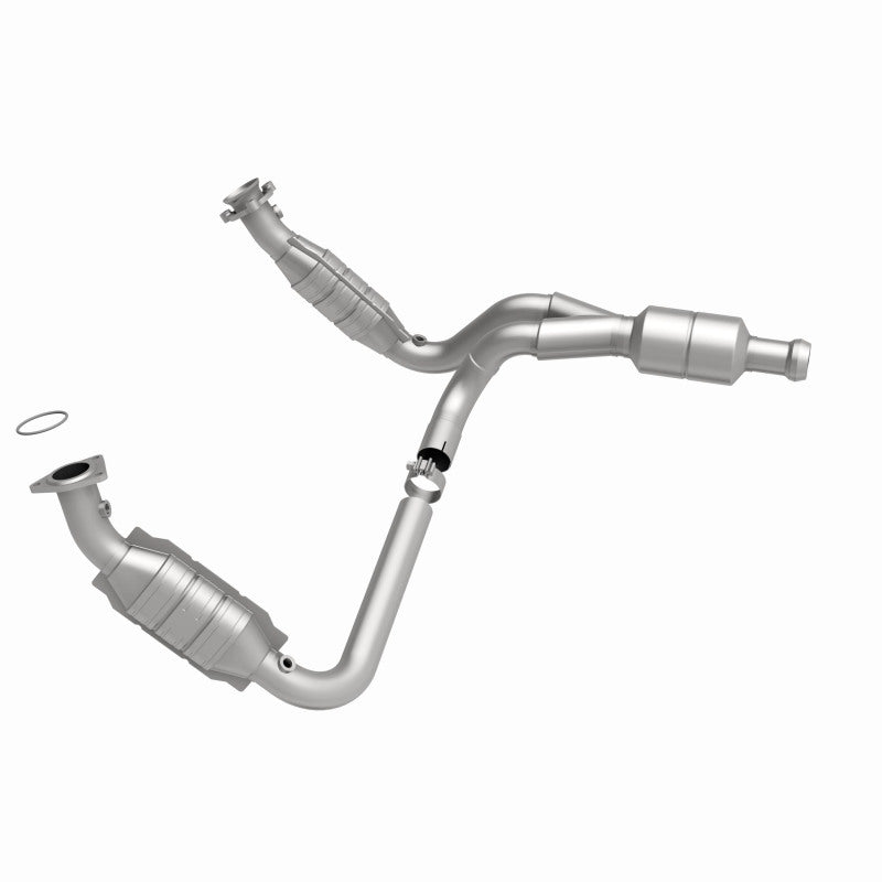 MagnaFlow Direct-Fit Catalytic Converter GMC Sierra 1500 V6 - Easy Install