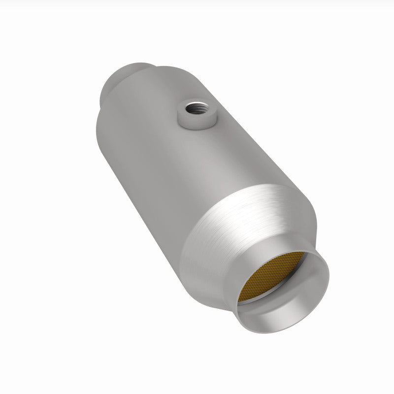 Magnaflow Catalytic Converter 2.5in CA Spun Mid-Bed