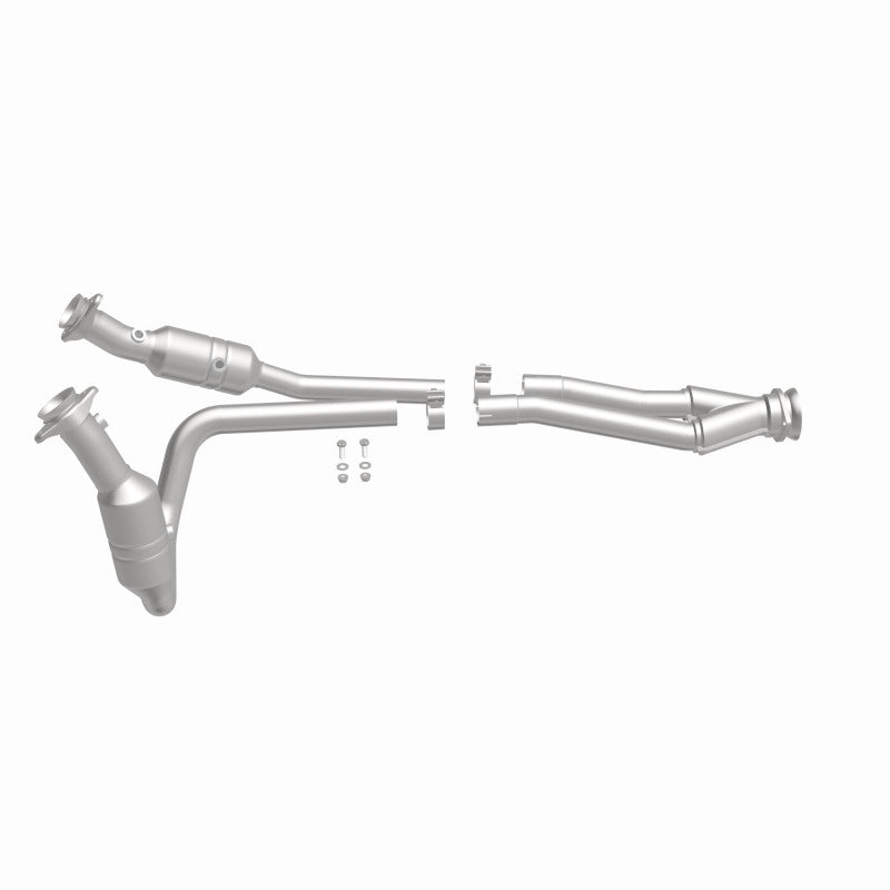 Magnaflow Direct Fit Catalytic Converter for 15-17 Ford Transit-150 3.7L