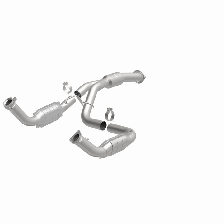 Magnaflow Conv DF 11-13 Chev Silverado 2500 HD/3500 HD 6.0L Catalytic Converter - OEM Grade