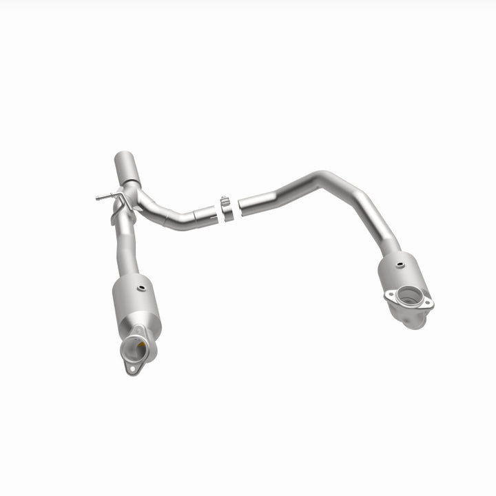 Magnaflow Direct Fit Catalytic Converter 280014 for 17-18 Ford E-350 6.8L - OneFastShop