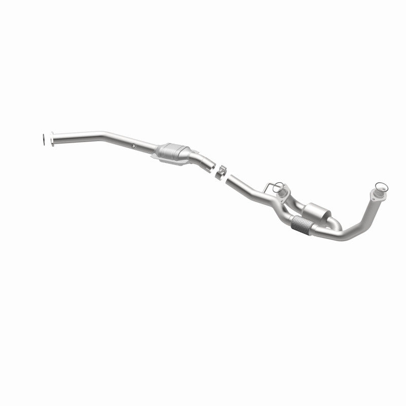 MagnaFlow 98-00 Toyota Sienna 3.0L Converter - Easy Install & CARB Compliant