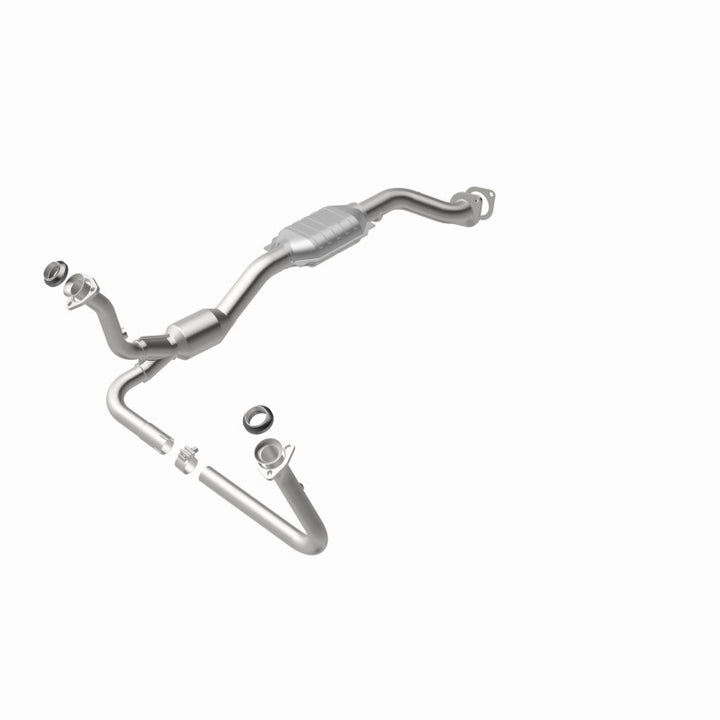 MagnaFlow Direct-Fit Catalytic Converter 01-05 Chevy Blazer 4.3L 4WD - Free-flow Design