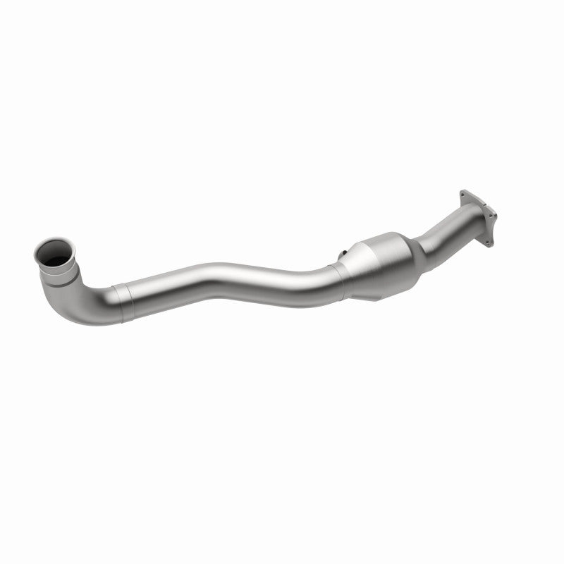 MagnaFlow Catalytic Converter for 01-05 GM Silv/Sierra 6.6L - Federal/EPA Compliant