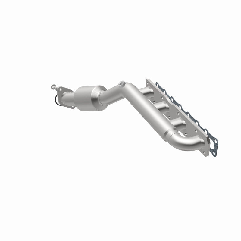 MagnaFlow Conv DF Infiniti/Nissan Truck 5.6L Manifold - Direct Fit