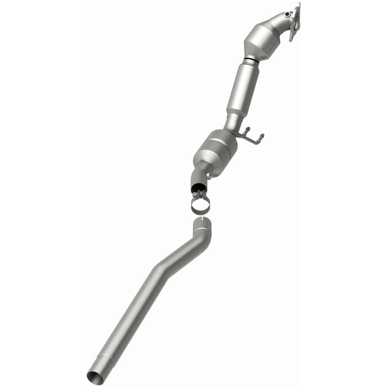 Magnaflow 2008 Volkswagen Passat 2.0L Direct Fit Converter In Stock