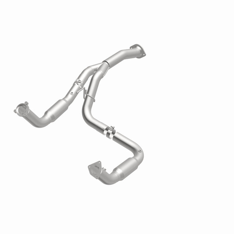 Magnaflow 11-15 Chevrolet Silverado 2500 HD Direct Fit Converter - Easy Install