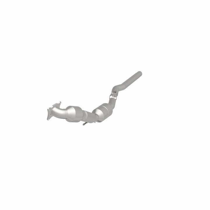 Magnaflow 09-13 Volkswagen CC 2.0L Direct Fit Converter In Stock