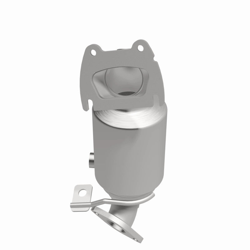 Magnaflow 15-16 Chrysler 200 3.6L Direct Fit Converter Easy Install