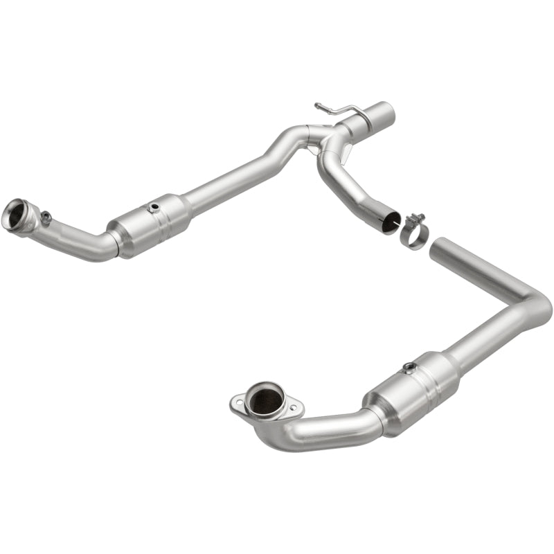 Magnaflow Catalytic Converter DF 2009-2012 E-150 5.4L Underbody