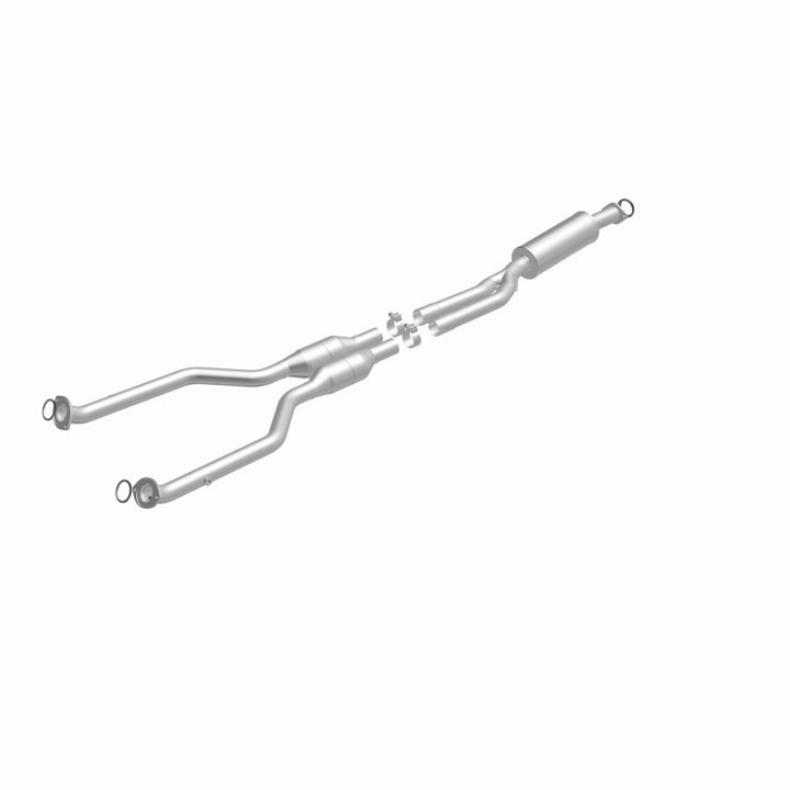 MagnaFlow Direct-Fit Catalytic Converter for 07-10 Lexus GS350