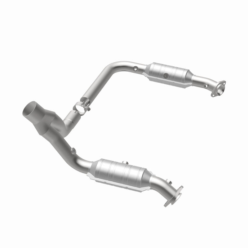 Magnaflow Conv DF 2007 Ram 1500 V8 5.7 OEM Underbody In Stock