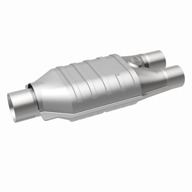 Magnaflow 2in./2.5in. D/S T1 Universal Converter In Stock