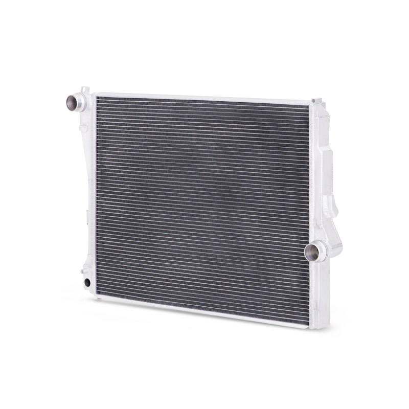 Mishimoto Performance Aluminum Radiator for BMW E46 99-06 323i/328i/330i w/ Auto Transmission