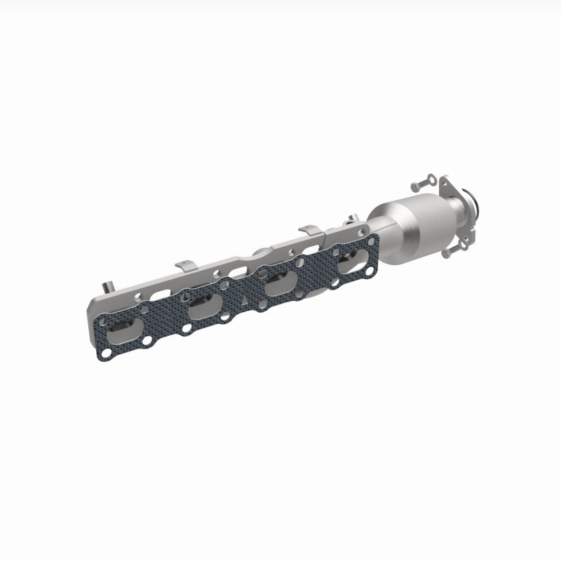MagnaFlow Direct Fit Converter for Nissan Titan 5.6L - CARB Compliant & Easy Install