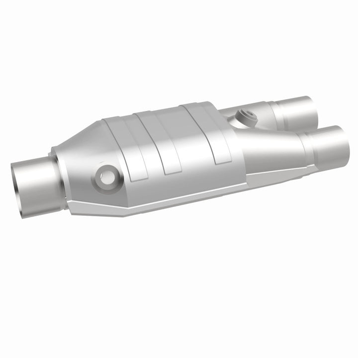 MagnaFlow Conv Universal 2.5/2 Single/Dual O2 In Stock