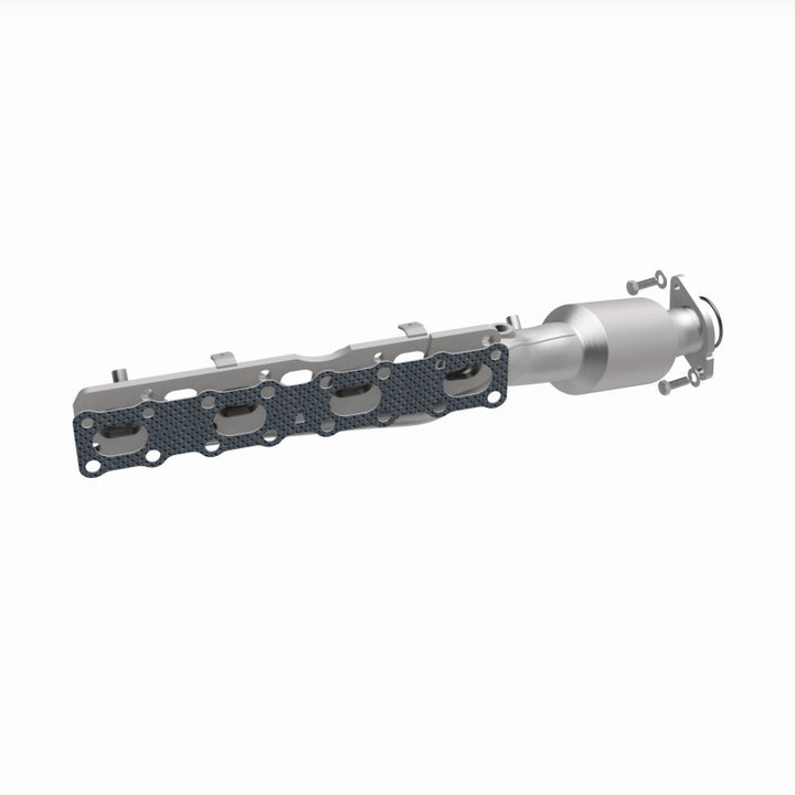MagnaFlow Direct Fit Converter for Nissan Titan 5.6L - CARB Compliant & Easy Install