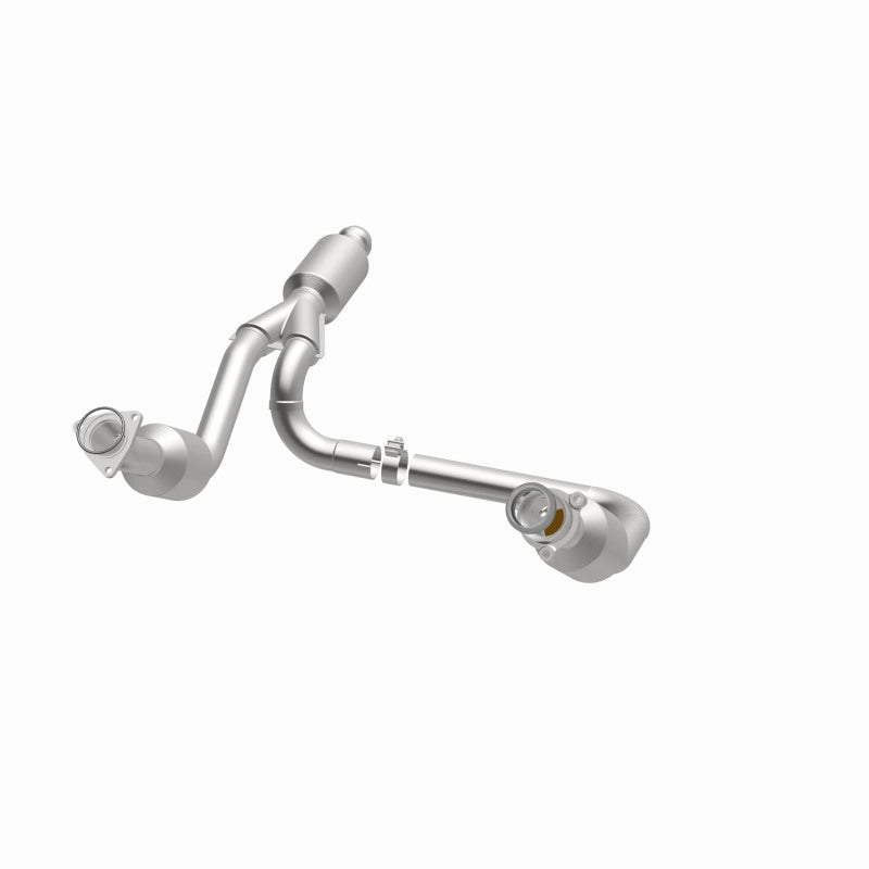 Magnaflow 14-15 Silverado 1500 Catalytic Converter Easy Install