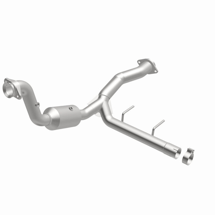 MagnaFlow Direct Fit Catalytic Converter 15-17 Ford F150 2.7L V6